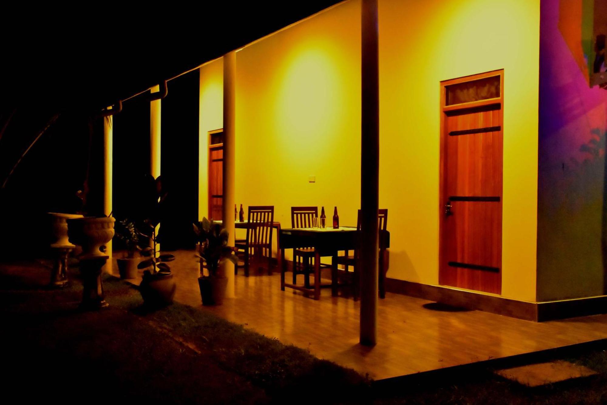 Lake Forest Lodge Udawalawe Exterior foto